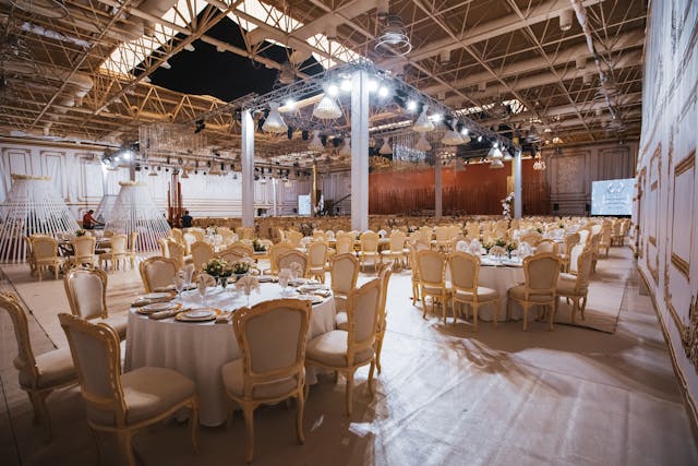 white-table-with-chairs